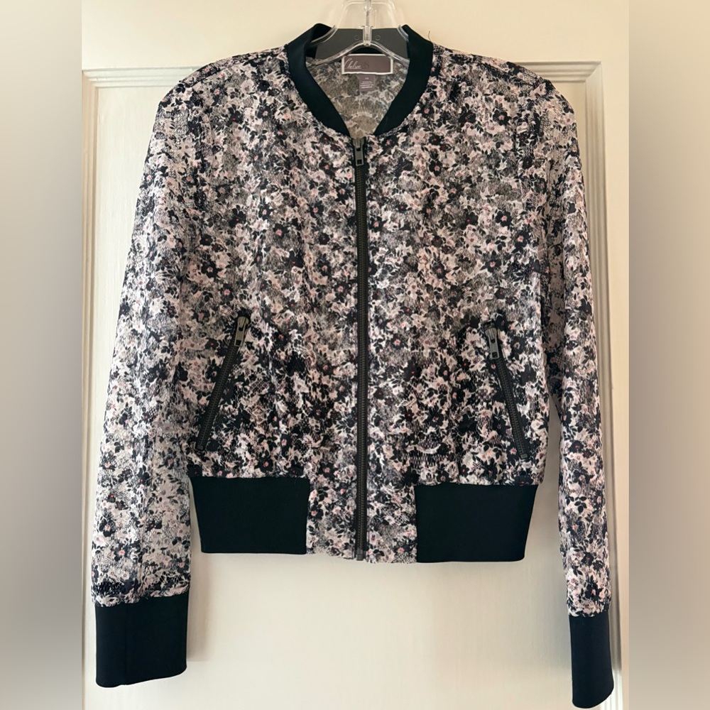 Chelsea28 Cropped Lace Floral Bomber Jacket